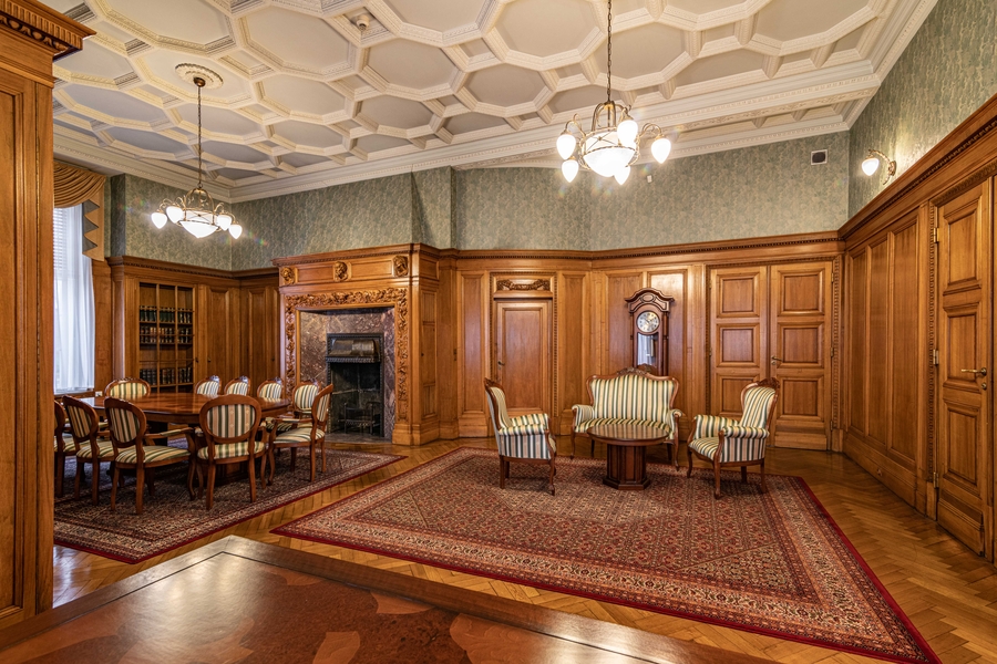 Biedermann Palace exterior